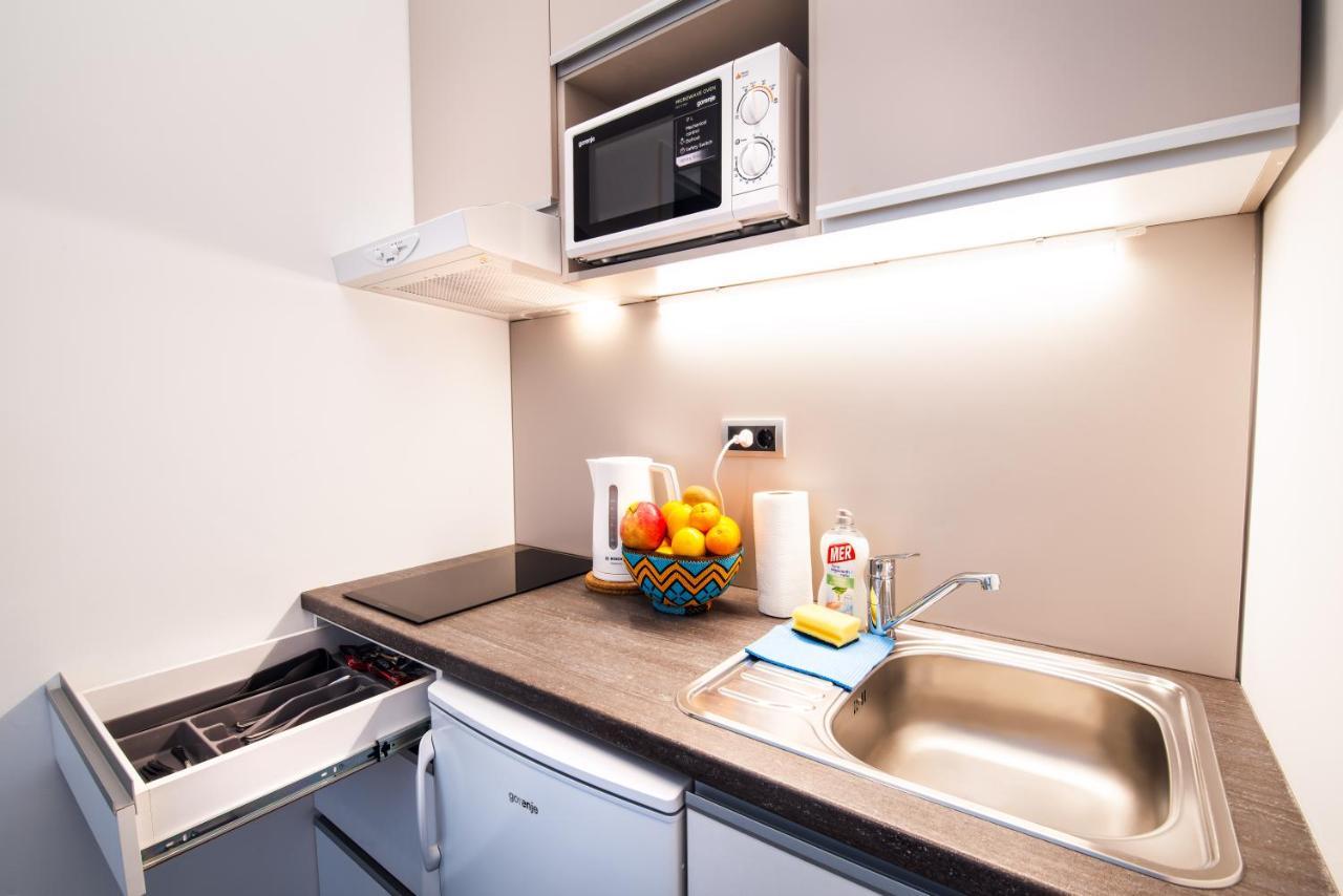 Apartmani Sterija Újvidék Kültér fotó